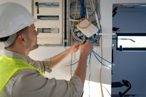 Best Electrical Outlet Repair  in Davenport, IA